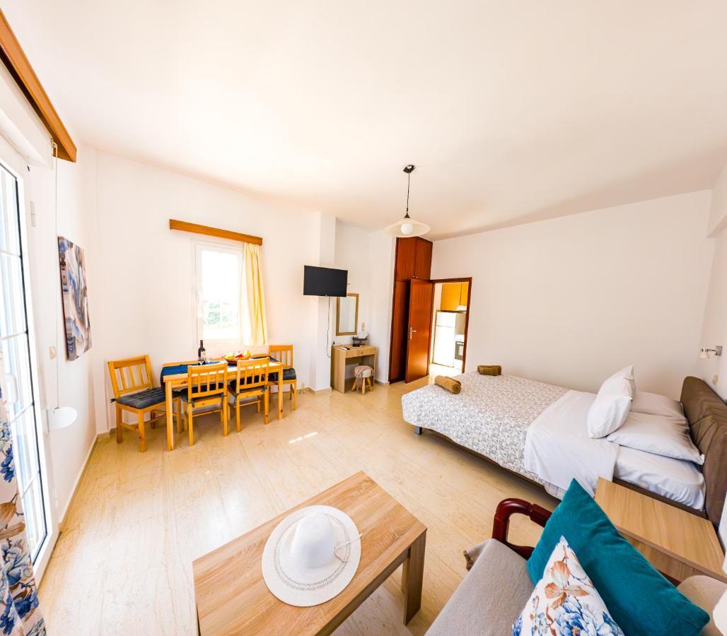Aparthotel Anna Ageliki Damnoni Exteriér fotografie