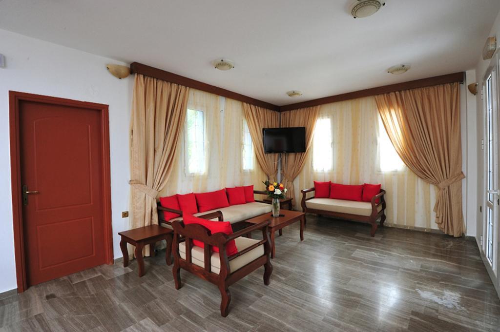 Aparthotel Anna Ageliki Damnoni Exteriér fotografie